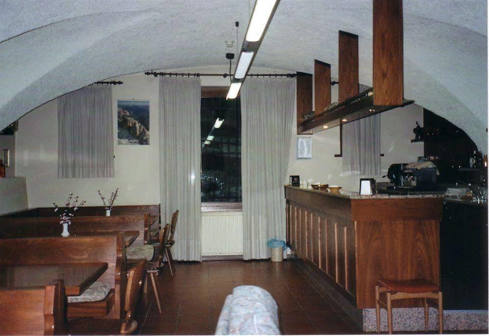Casa Montana S. Maddalena Hotell San Vito di Cadore Exteriör bild