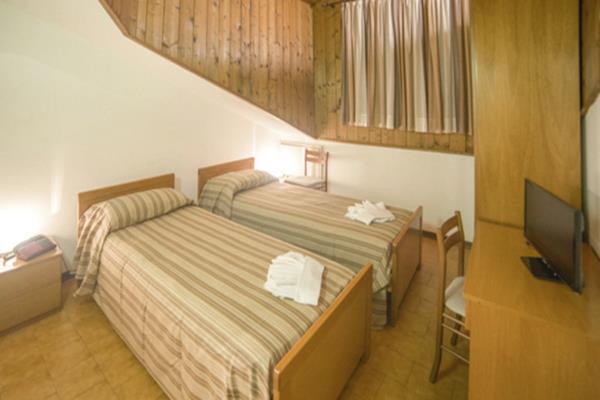 Casa Montana S. Maddalena Hotell San Vito di Cadore Exteriör bild